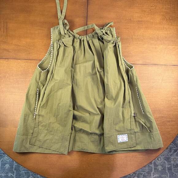 (SOLD) Niko And Khaki Green Stitched Ribbon Zip Up Vest Pullover Top - Picture 6 of 6